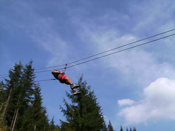 Zip line — fotografia 1