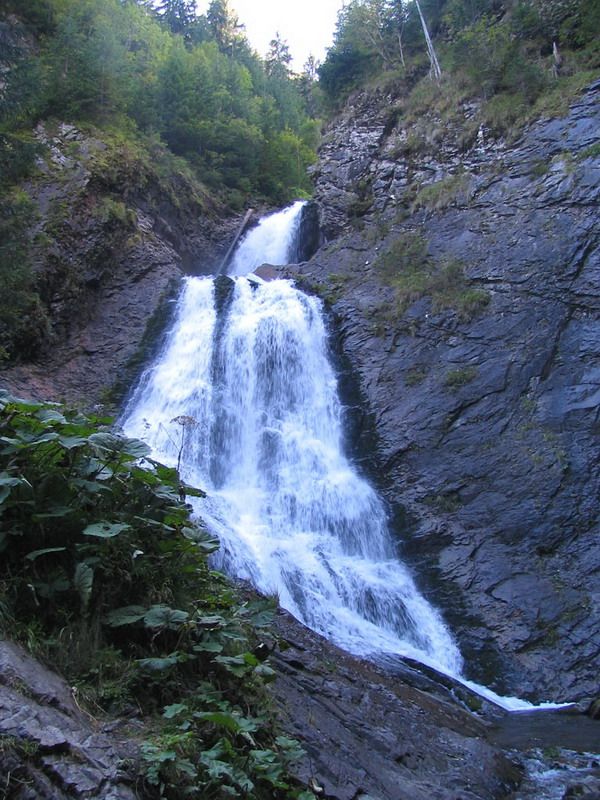 Cascada Vălul Miresei (Răchițele) — fotografia 2