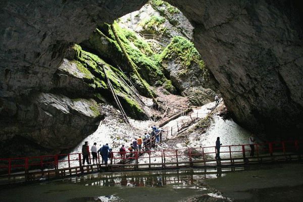 Peștera Ghețarul Scărișoara — fotografia 2